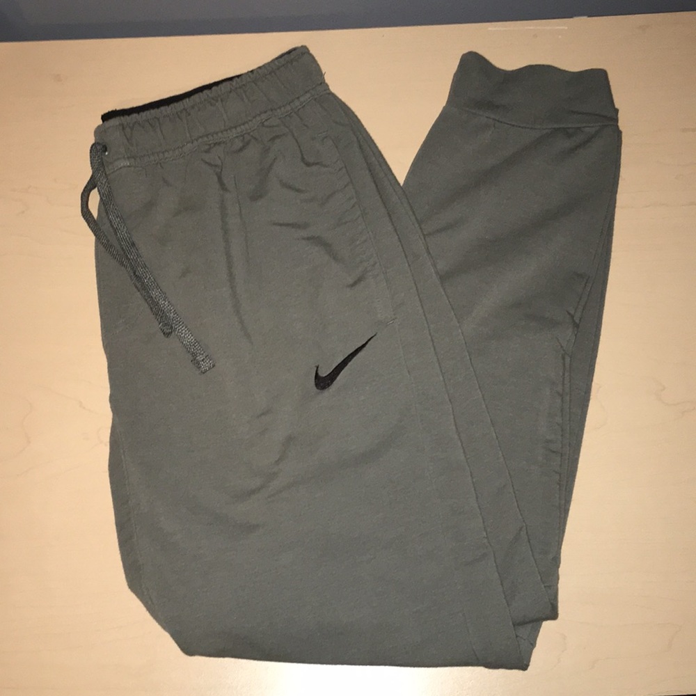 gray Nike drifit joggers size medium